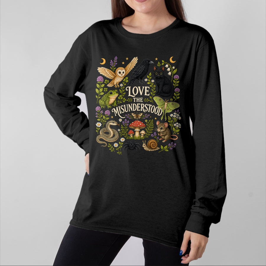 Cat Love Shirt, Funny Cat Lover Gift UnisexT-Shirt/Hoodie/Sweatshirt HLT00 - Love The Misunderstood Bat Raven Cat Snake Spider Moth Frog T-Shirt (1)