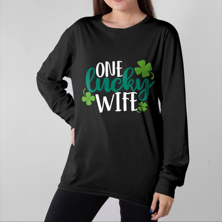 Best Wife Shirt, Wife and Husband Unisex T-Shirt/Hoodie/Sweatshirt HLT00 - Gift for wife T shirt, lucky wife One Lucky Wife Irish St Patricks Day Womens Girls Funny Gift Swe (1)
