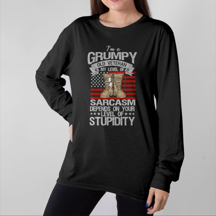 Proud Veteran Shirt, Funny Veteran UnisexT-Shirt/Hoodie/Sweatshirt HLT00 - I_m A Grumpy Old Veteran Funny Army US Flag Grandpa T-Shirt