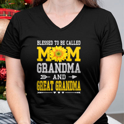 Best Grandma Shirt, Proud Grandma Unisex T-Shirt/Hoodie/Sweatshirt HLT00 - Blessed To Be Called Mom Grandma Great Grandma Mother's Day T-Shirt