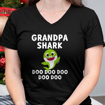 Best Grandpa Shirt, Proud Grandpa Unisex T-Shirt/Hoodie/Sweatshirt HLT00 - Pinkfong Grandpa Shark Official T-shirt T-Shirt (1)