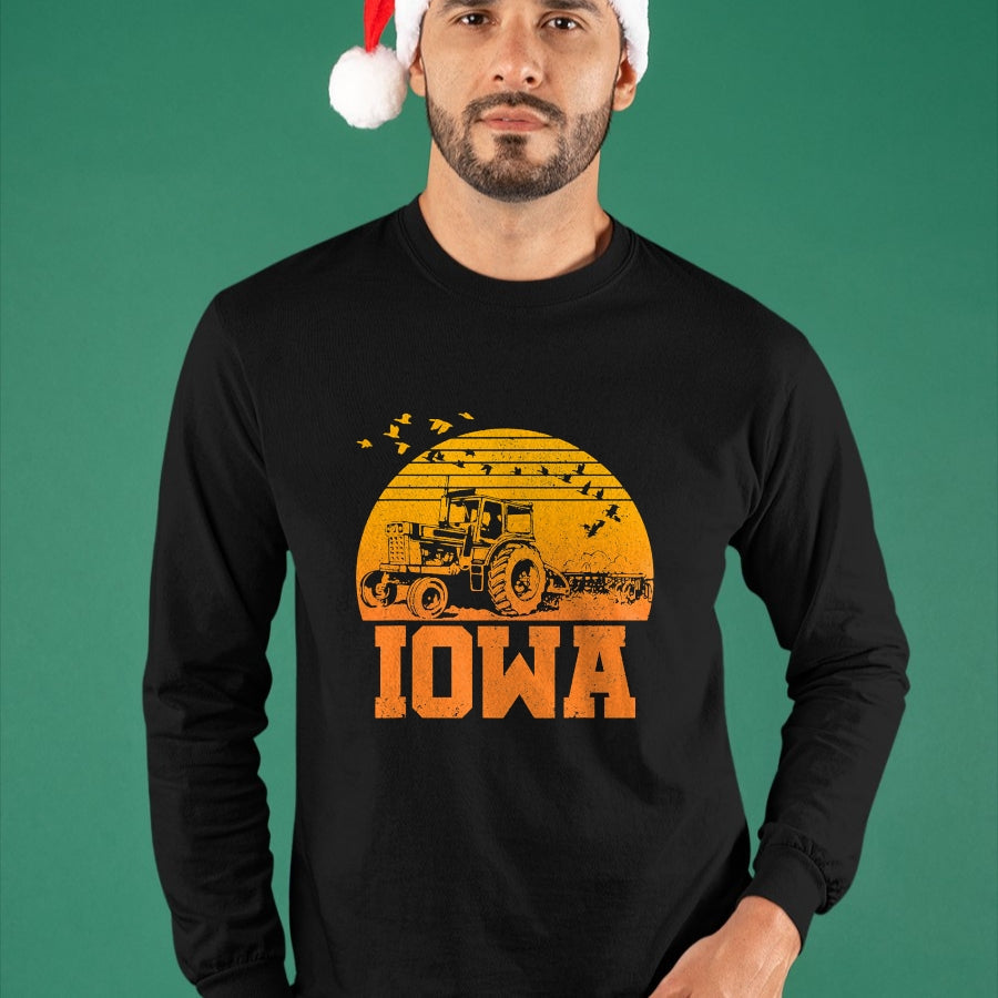 Best Farmer Life Shirt, Funny Farmer UnisexT-Shirt/Hoodie/Sweatshirt HLT00 - Iowa T-Shirt - Vintage Retro Tractor Farmer Shirt Gift T-Shirt