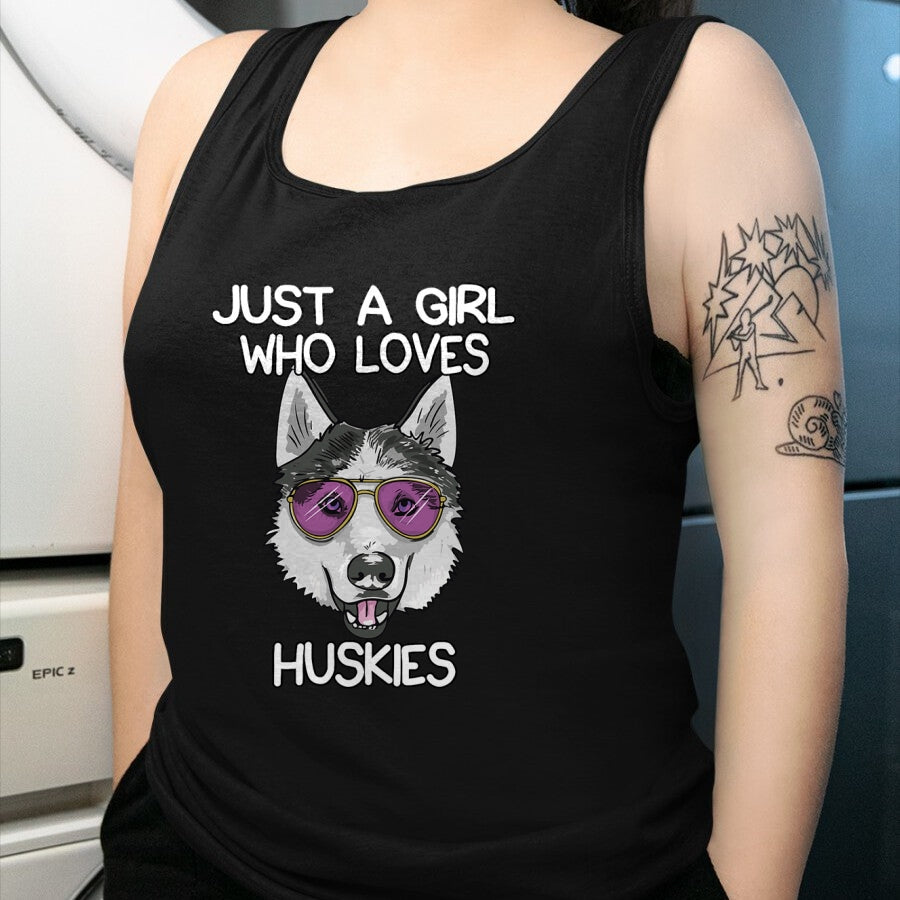 Dog Love Shirt, Dog Lover Gift T-Shirt/Hoodie/Sweatshirt HLT00 - Just A Girl Who Loves Huskies Dog Lover Gifts Husky Owner T-Shirt