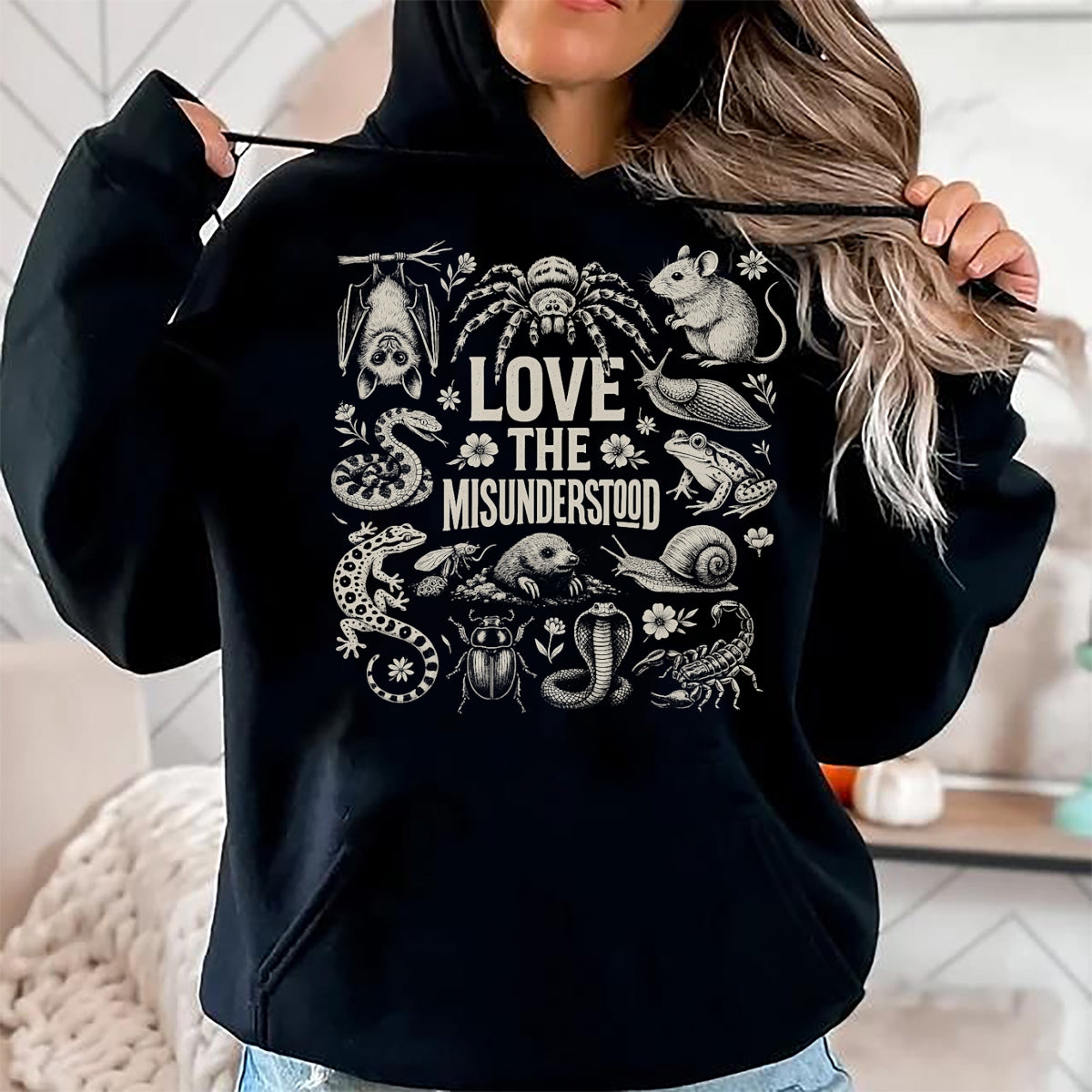 Cat Love Shirt, Funny Cat Lover Gift UnisexT-Shirt/Hoodie/Sweatshirt HLT00 - Love The Misunderstood Bat Raven Cat Snake Spider Moth Frog T-Shirt (2)
