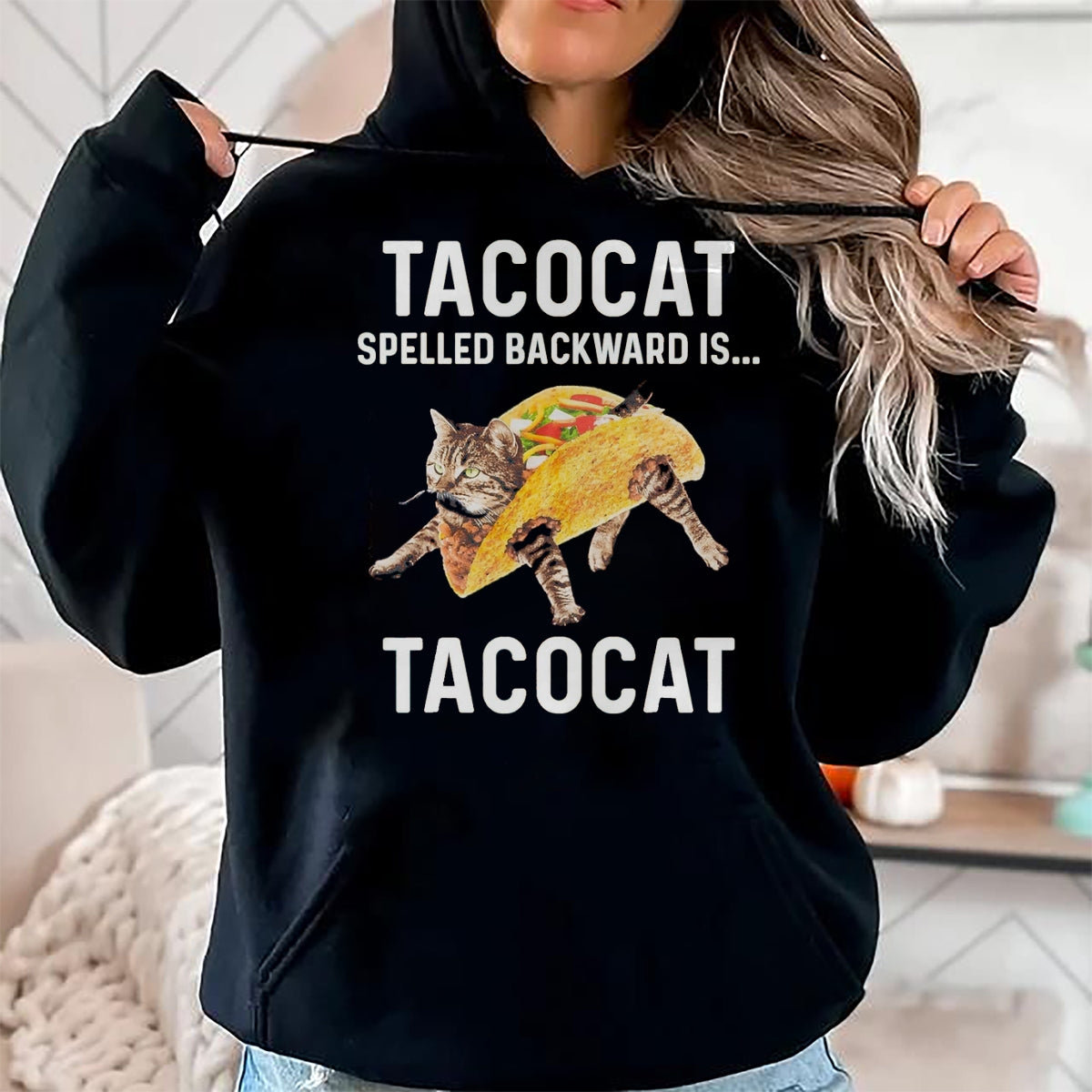 Cat Love Shirt, Funny Cat Lover Gift UnisexT-Shirt/Hoodie/Sweatshirt HLT00 - Tacocat Spelled Backward is Tacocat - Love Cat and Taco T-Shirt, Men, Black, Medium (1)
