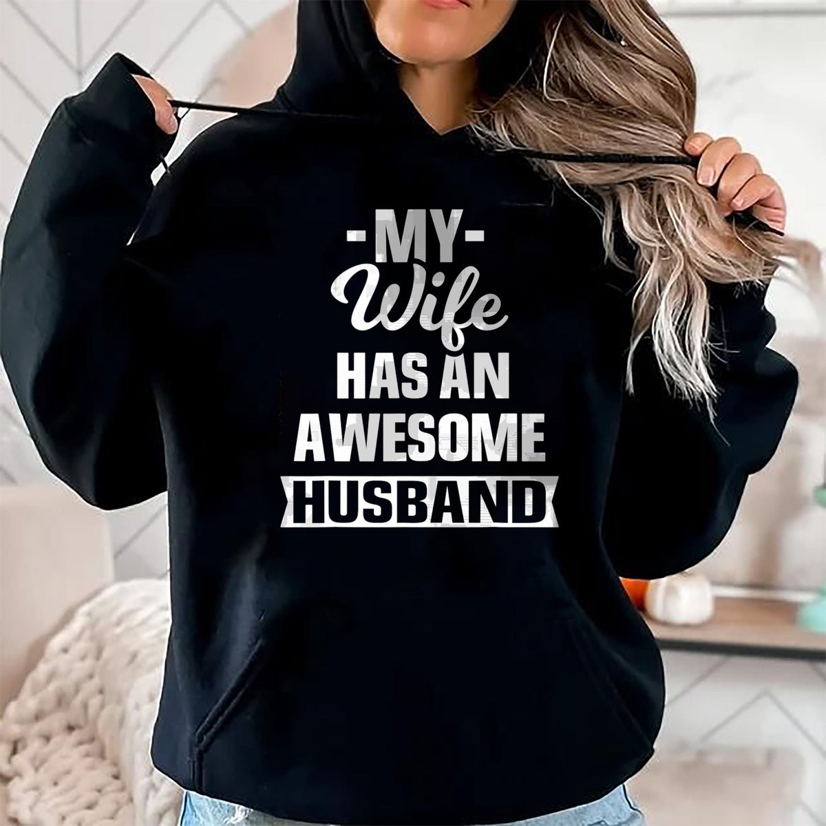 Best Wife Shirt, Wife and Husband Unisex T-Shirt/Hoodie/Sweatshirt HLT00 - Mens My Wife Has An Awesome Husband Funny T-Shirt