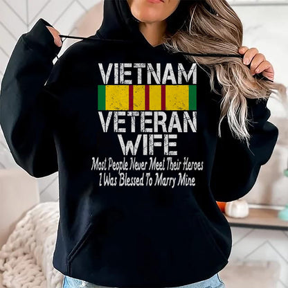 Proud Veteran Shirt, Funny Veteran UnisexT-Shirt/Hoodie/Sweatshirt HLT00 - Vietnam Veteran Wife Military Vet Spouse Retro Look T-Shirt