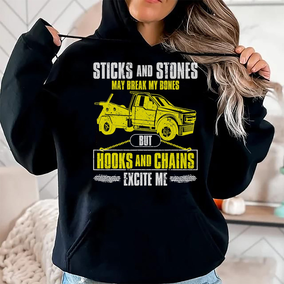 Best Truck Driver Life Shirt, Funny Trucker UnisexT-Shirt/Hoodie/Sweatshirt HLT00 - Tow Truck Driver Breakdown Lorry - Thin Yellow Line Trucker T-Shirt Small