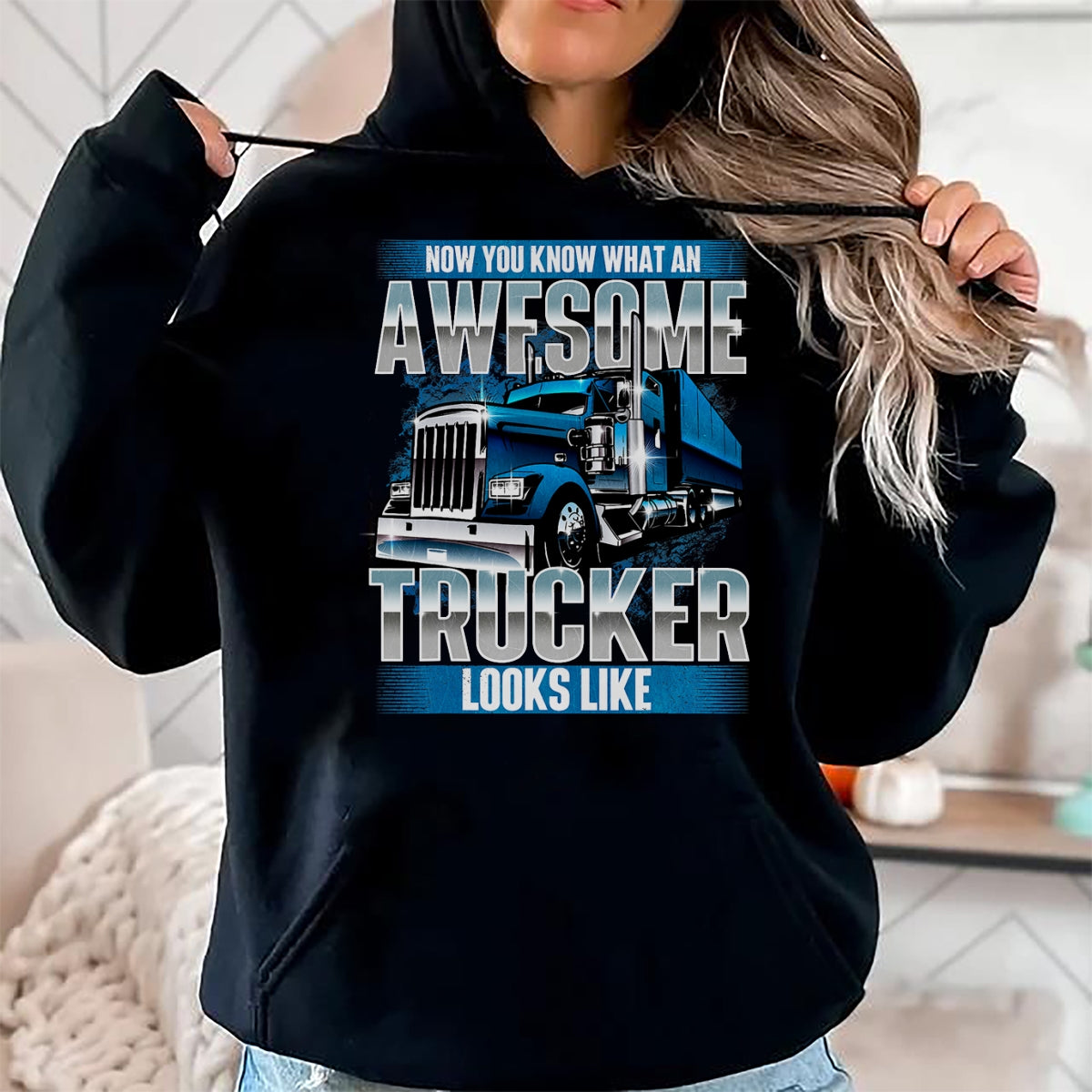 Best Truck Driver Life Shirt, Funny Trucker UnisexT-Shirt/Hoodie/Sweatshirt HLT00 - Awesome Trucker - Semi Truck Driver Trucking Big Rig Trucker T-Shirt