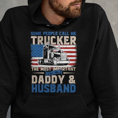 Best Truck Driver Life Shirt, Funny Trucker UnisexT-Shirt/Hoodie/Sweatshirt HLT00 - Semi Truck Driver, Trucker Daddy, Husband, US American Flag T-Shirt