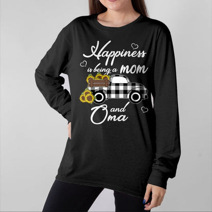 Best Grandma Shirt, Proud Grandma Unisex T-Shirt/Hoodie/Sweatshirt HLT00 - Sunflower Grandma Shirt Happiness is being a Mom and Oma T-Shirt (1)
