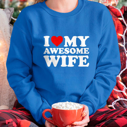 Best Wife Shirt, Wife and Husband Unisex T-Shirt/Hoodie/Sweatshirt HLT00 - I Love My Awesome Wife T-Shirt with Heart T-Shirt