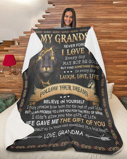 BLANKET FOR GRANDSON – COMFORT & WARMTH GIFT FROM GRANDMA  Sherpa Fleece Quilt Blanket kien00 (SKUB09-43)