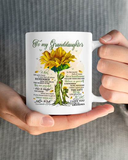 TO GRANDDAUGHTER MUG 02 - GIFT FROM GRANDMA - kien00