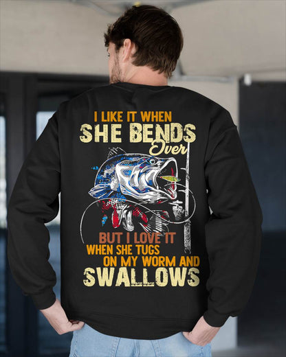 I LOVE IT WHEN SHE TUGS ON MY WORM AND SWALLOWS - SHIRT FOR MEN - HLT00 (SKU2609-TM-01)