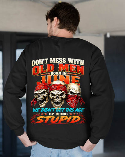 JUNE, DON'T MESS WITH OLD MEN - SHIRT FOR MAN - KIEN06 (SKU2608-173-06)